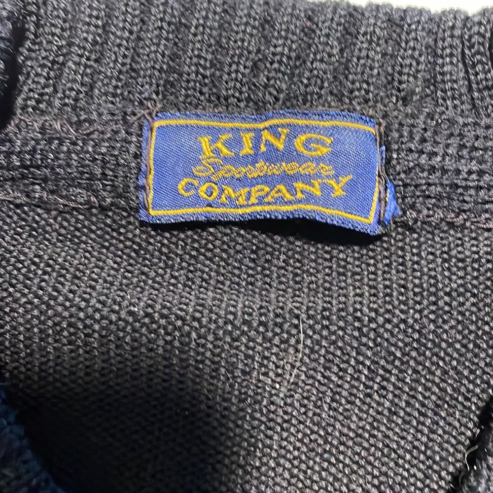 Vintage 1940s High School Letter Sweater Leather elbow patches—Sz 38 - Picture 3 of 12